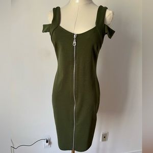 Women’s dress “TOP SHOP” Size US6.                 Colour Green